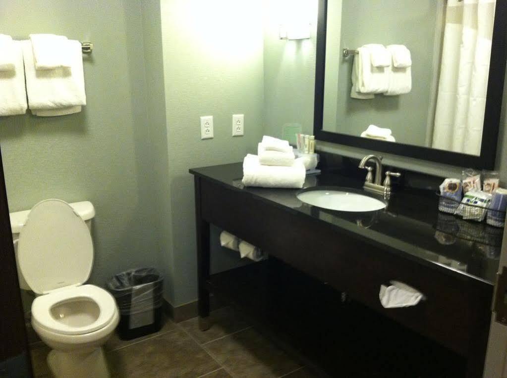 Holiday Inn Express & Suites Oak Ridge By Ihg Exteriér fotografie